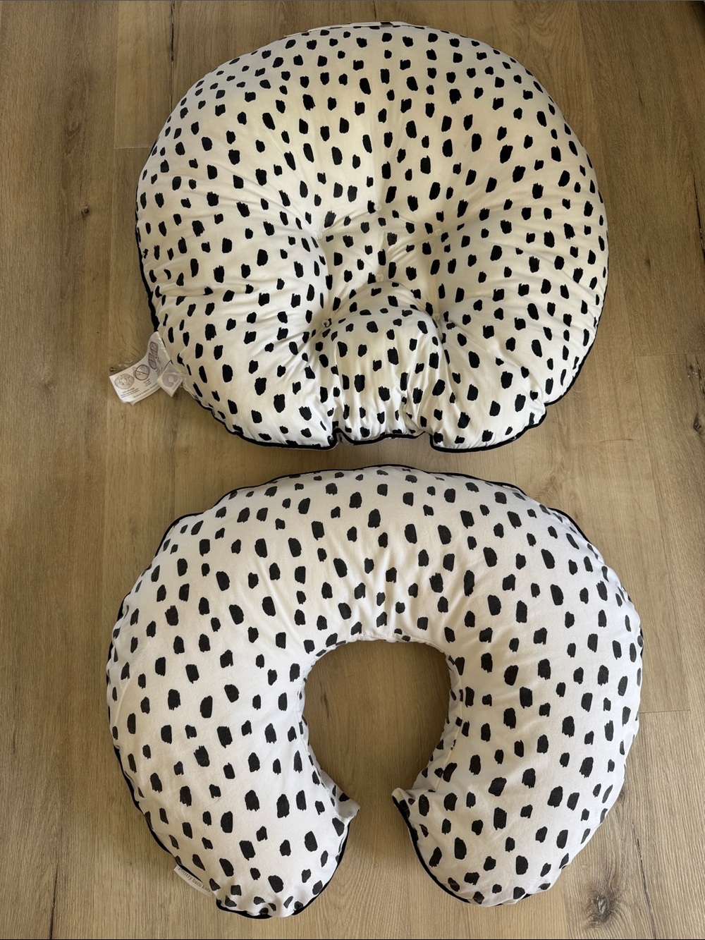 Pottery Barn Kids Boppy Black and White Spot Nursing Pillow and Lounger Set